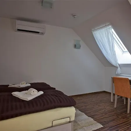 Putnicky Mlyn Πανσιόν 3*